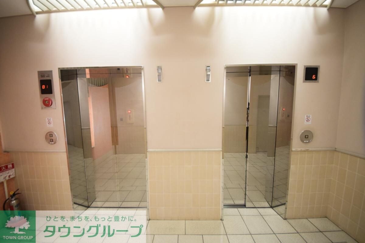 麹町クリスタルシティ西館の物件内観写真