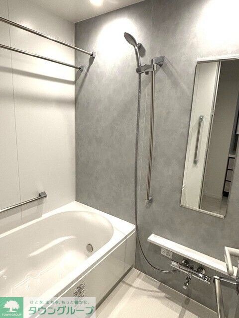 ＨＡＲＵＭＩ　ＦＬＡＧ　ＳＵＮ　ＶＩＬＬＡＧＥ　Ｔ棟の物件内観写真