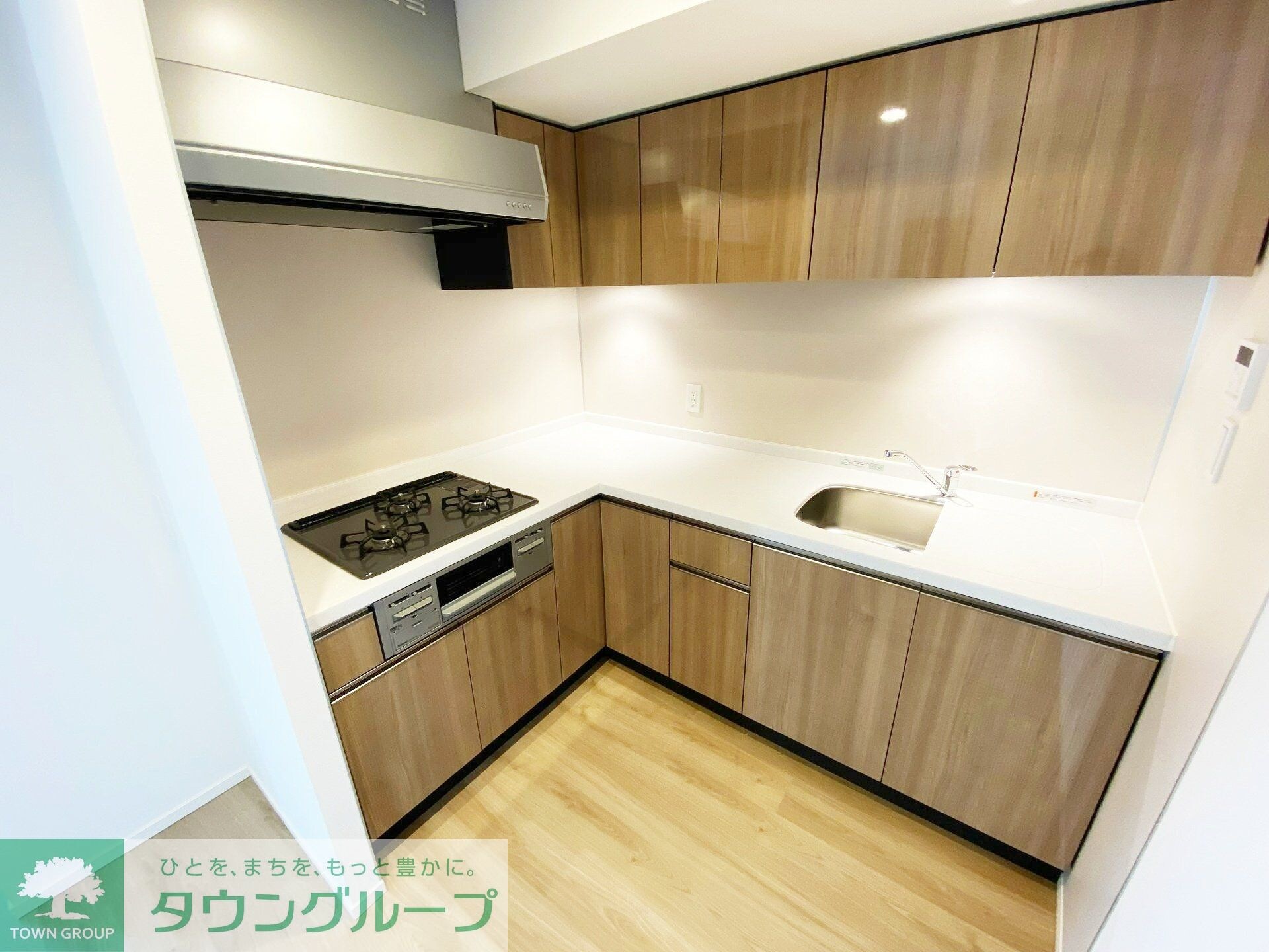 ＨＡＲＵＭＩ　ＦＬＡＧ　ＰＯＲＴ　ＶＩＬＬＡＧＥ　Ｂ棟の物件内観写真