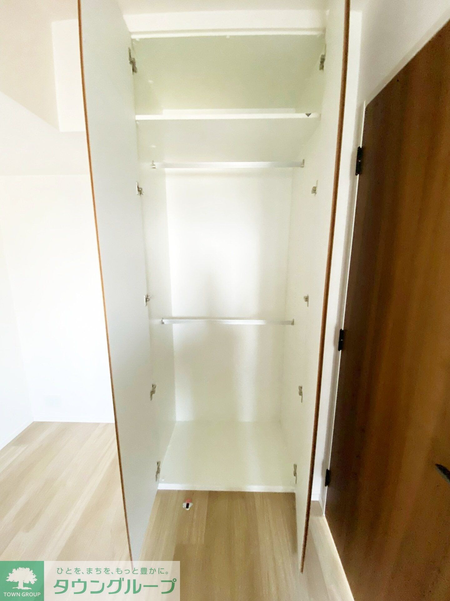 ＨＡＲＵＭＩ　ＦＬＡＧ　ＰＯＲＴ　ＶＩＬＬＡＧＥ　Ｂ棟の物件内観写真