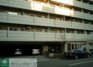 ニューハイツ八丁堀の物件外観写真