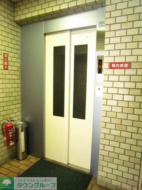 ニューハイツ八丁堀の物件内観写真