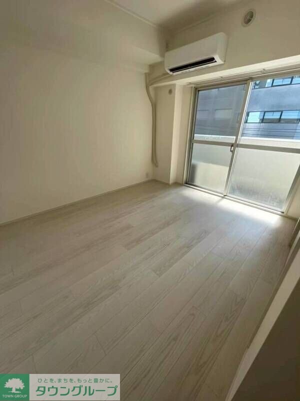 ニューハイツ八丁堀の物件内観写真