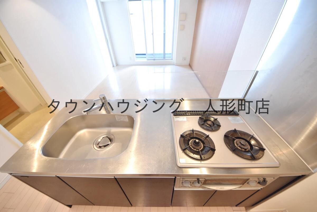 コンフォリア新川の物件内観写真