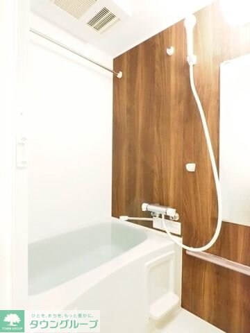 ドゥーエ入谷Iの物件内観写真