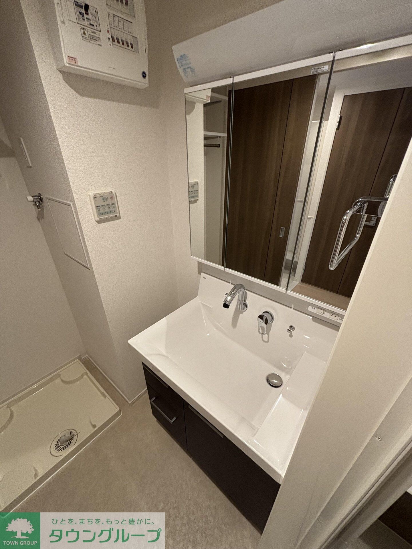 ＣＲＥＶＡＮＣＥ亀戸の物件内観写真