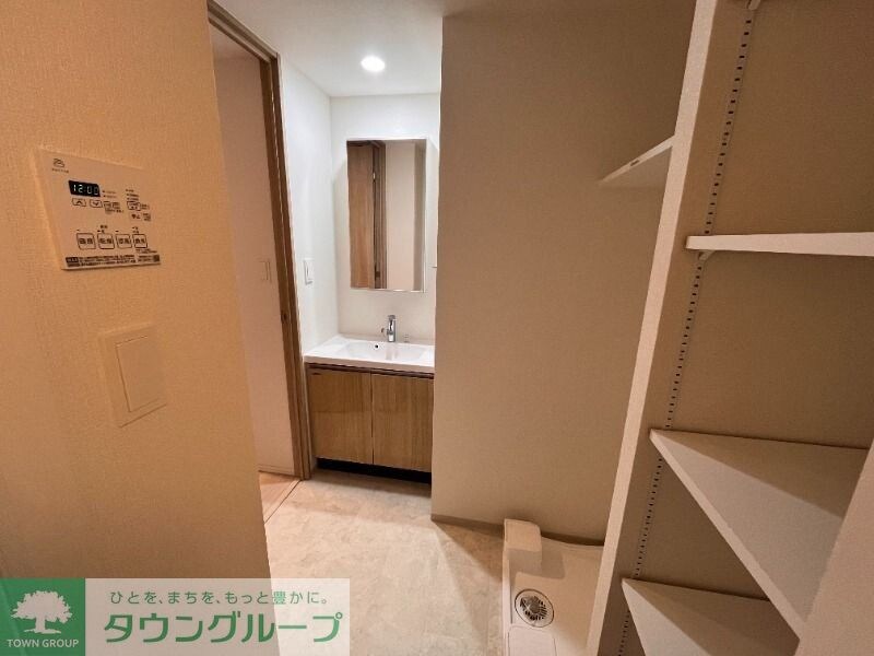 クレイシアＩＤＺ上野の物件内観写真