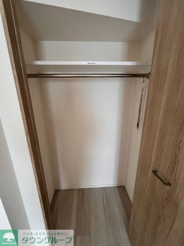 クレイシアＩＤＺ上野の物件内観写真