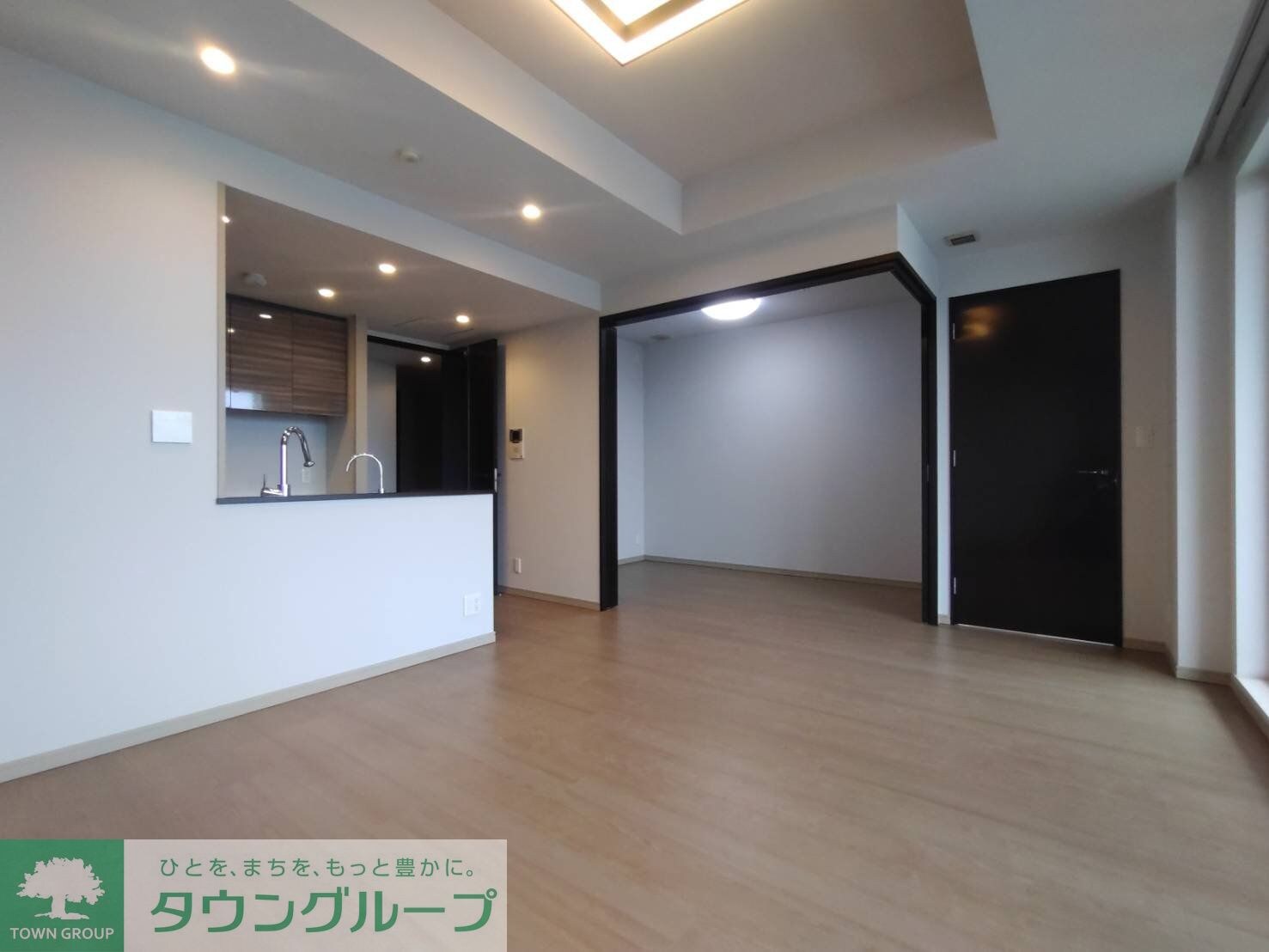 ザ・パークハウス三軒茶屋タワーの物件内観写真