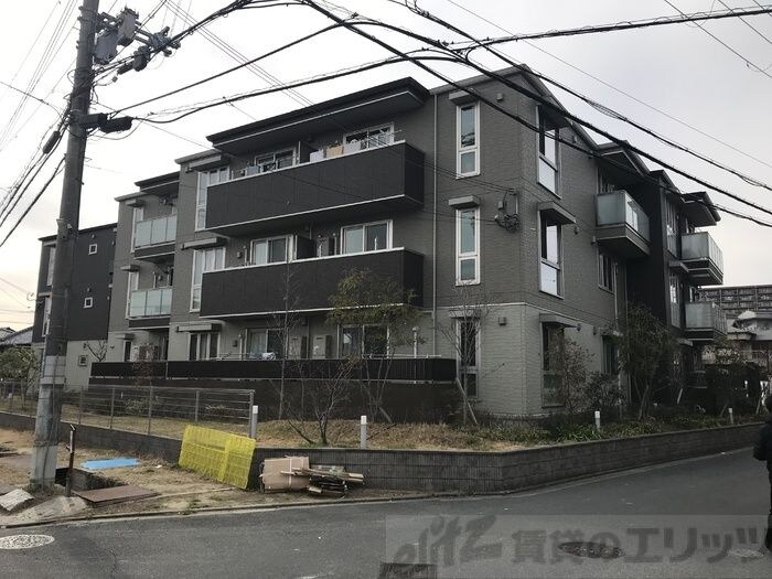 サンスクエア千里万博　Ａ棟の物件外観写真