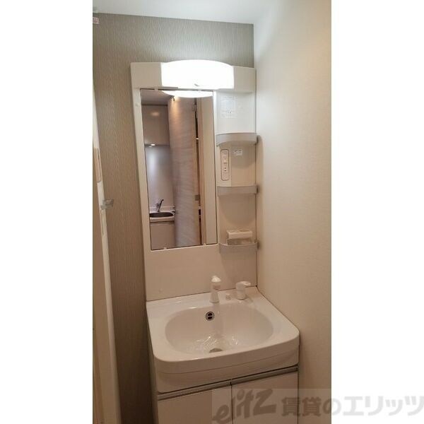 サムティ江坂レガーロの物件内観写真