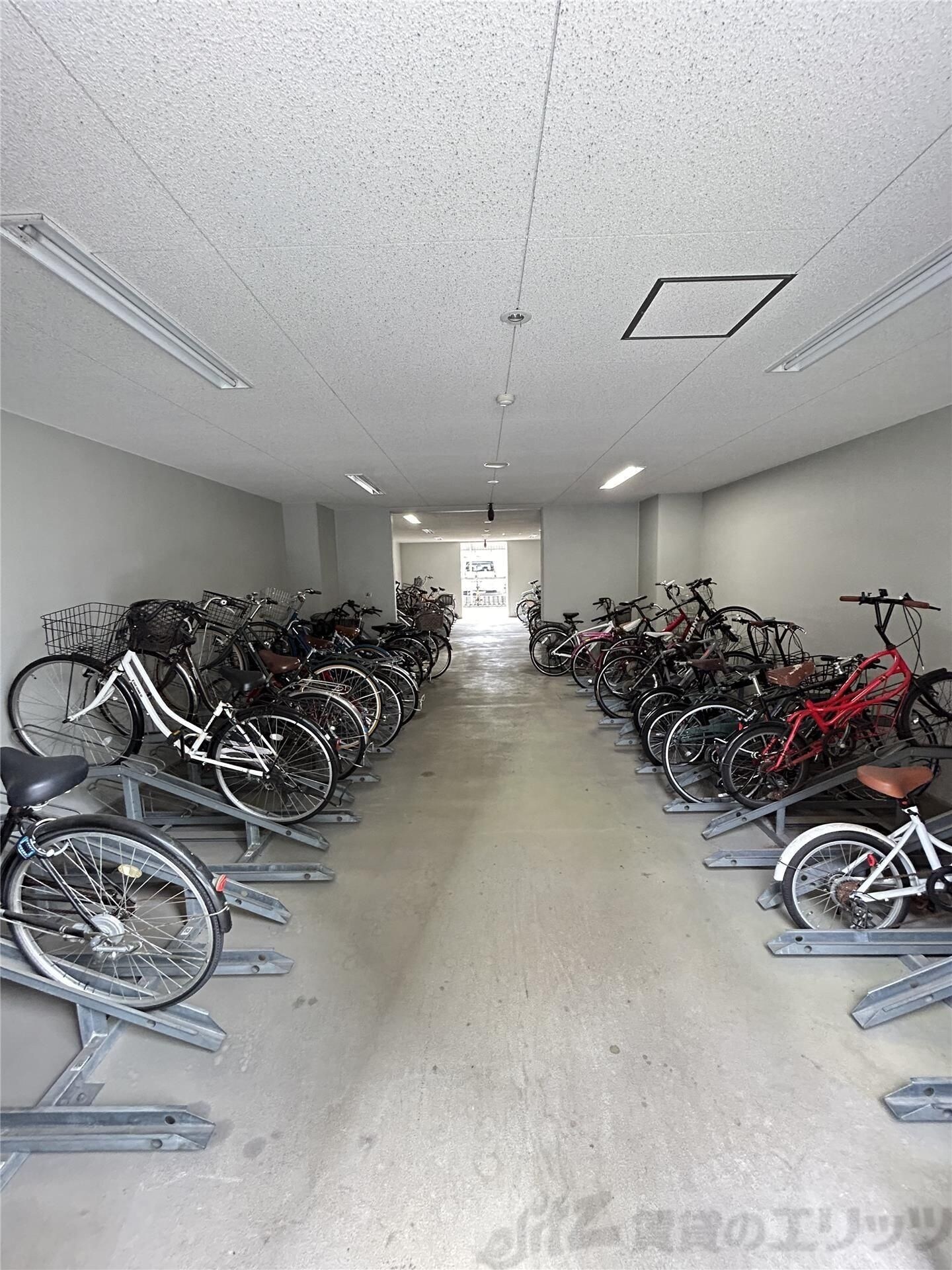 S-RESIDENCE江坂の物件内観写真