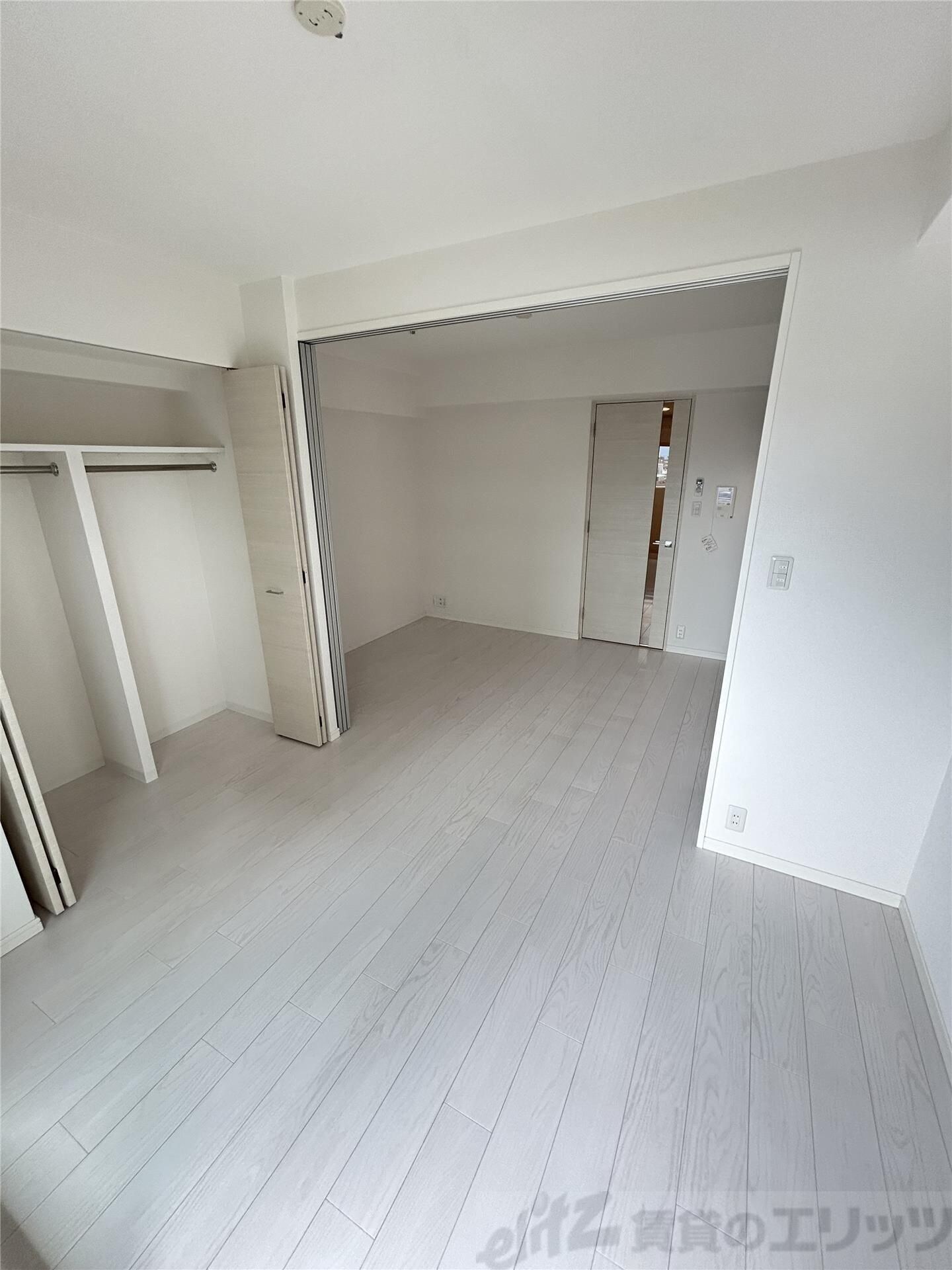 S-RESIDENCE江坂の物件内観写真