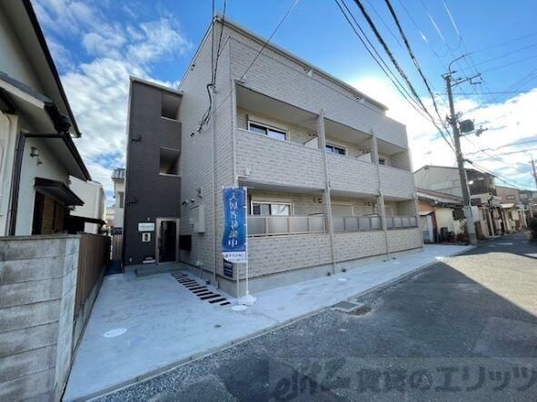 ファインレジデンシアの物件外観写真