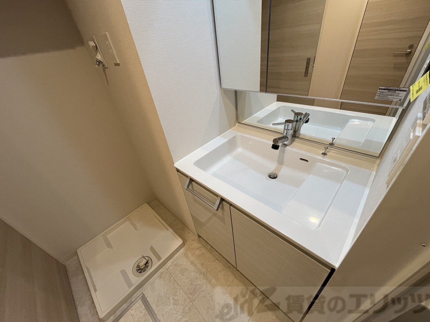 Refisia箕面船場の物件内観写真