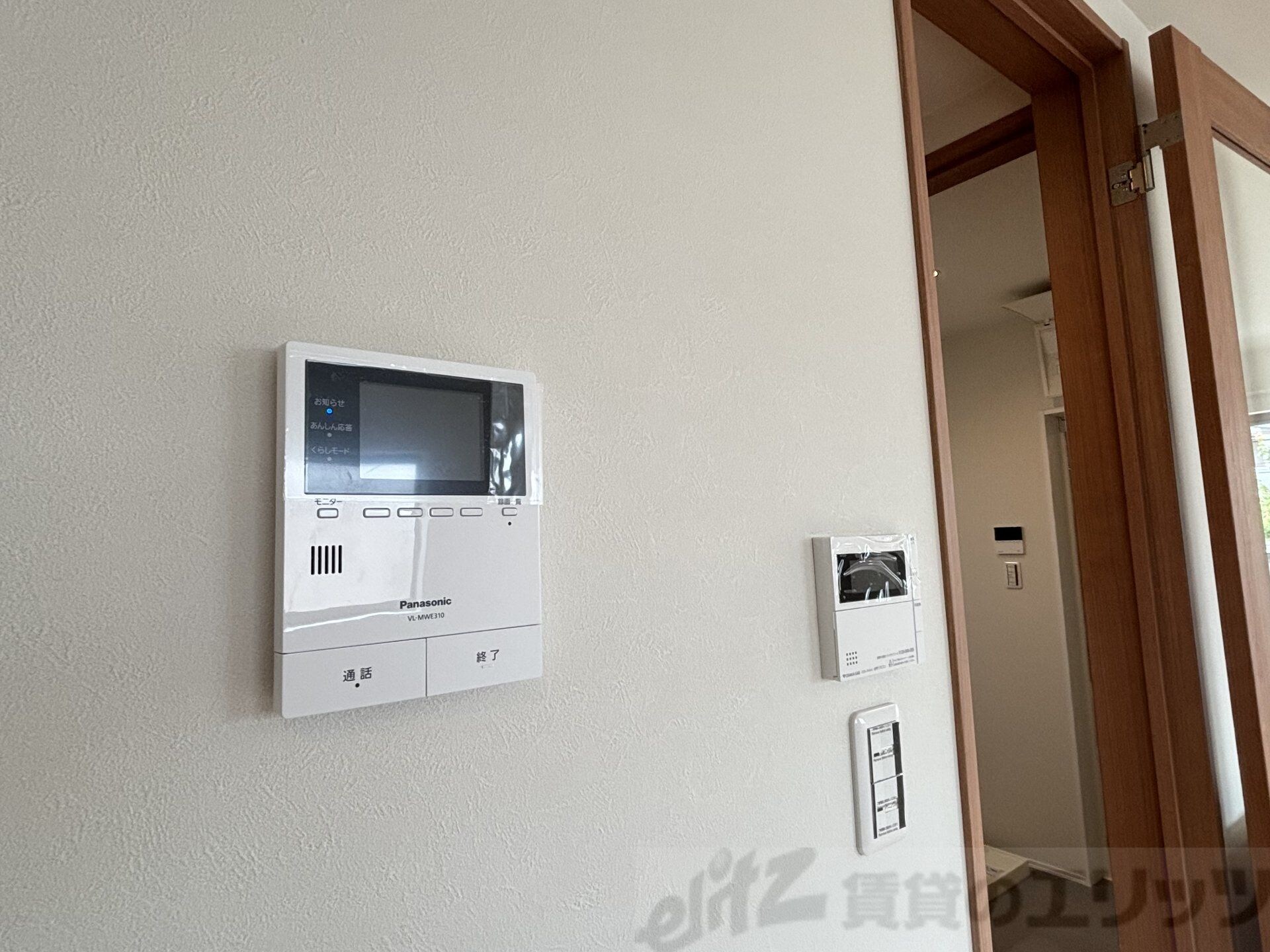 ファミリエ津之江D棟の物件内観写真