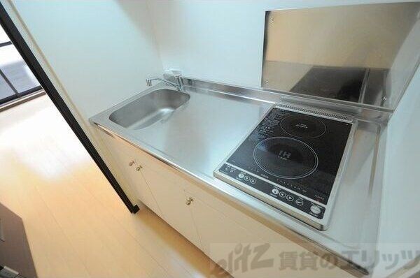 レオネクストＳＡＫＡＥ西淡路の物件内観写真