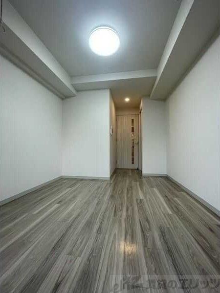 コンフォリア江坂広芝町の物件内観写真