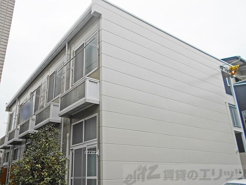 レオパレスコンフォート小松の物件外観写真