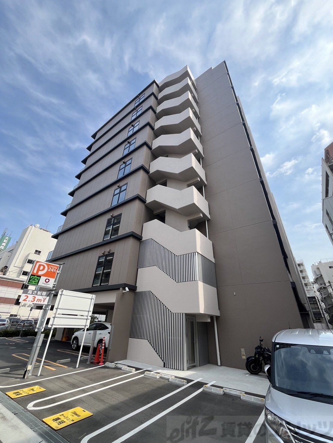 エルプレイス江坂IIの物件外観写真