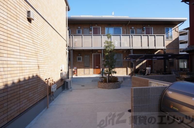 ローズタウンIIIの物件外観写真