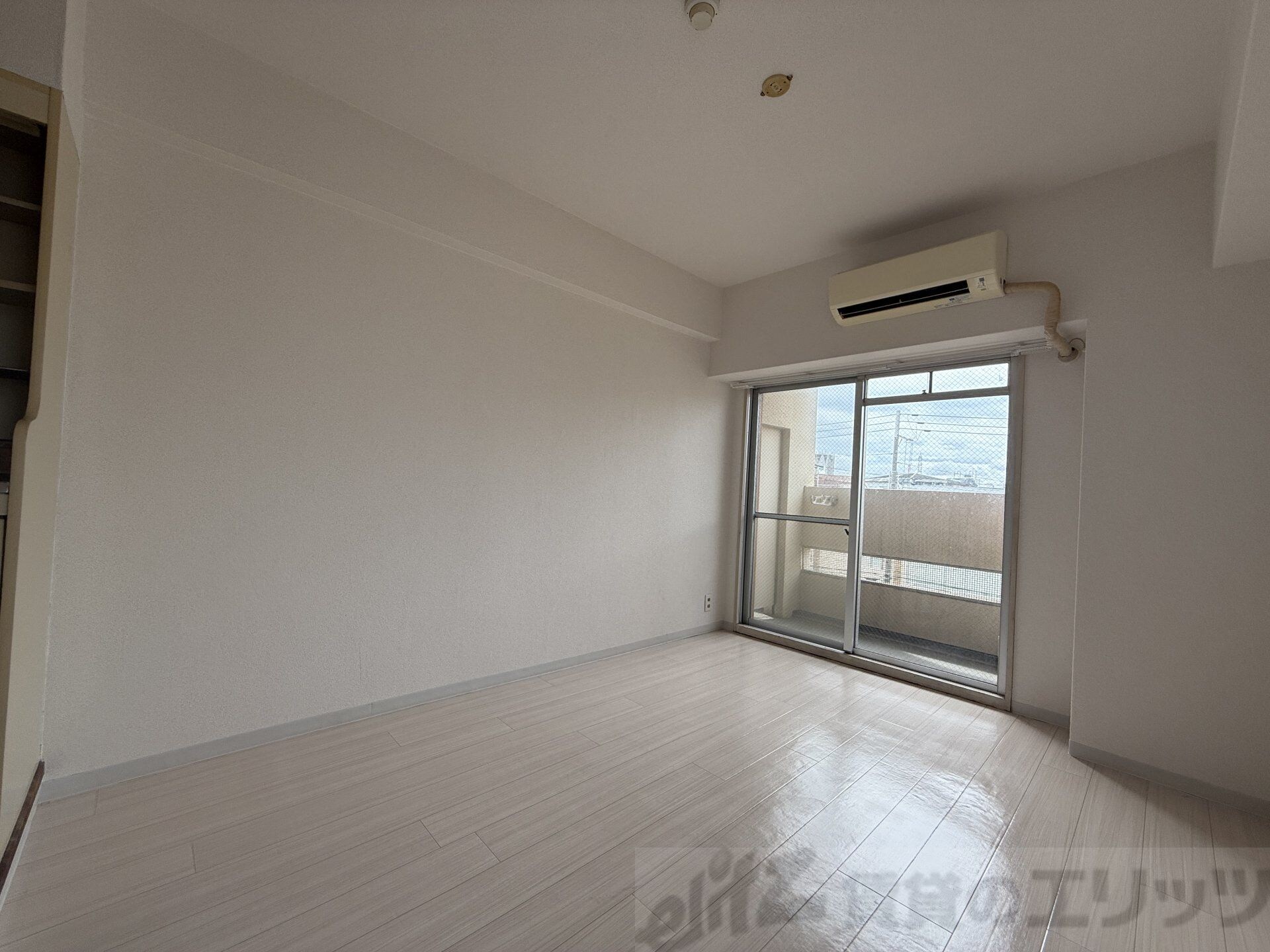 ダイドーメゾン上新庄の物件内観写真