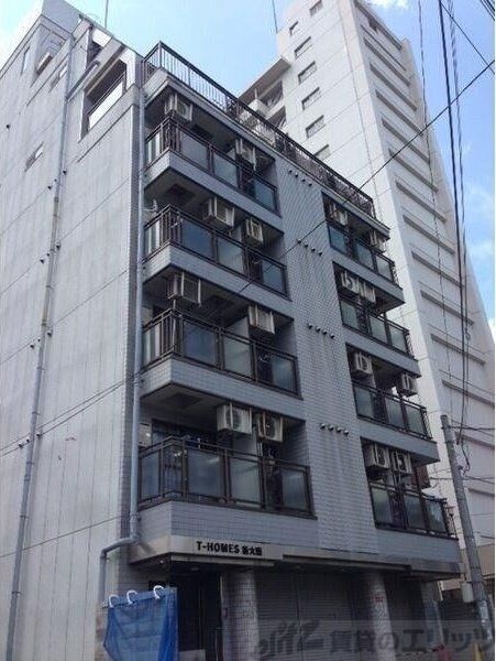 ティーホームズ新大阪の物件外観写真