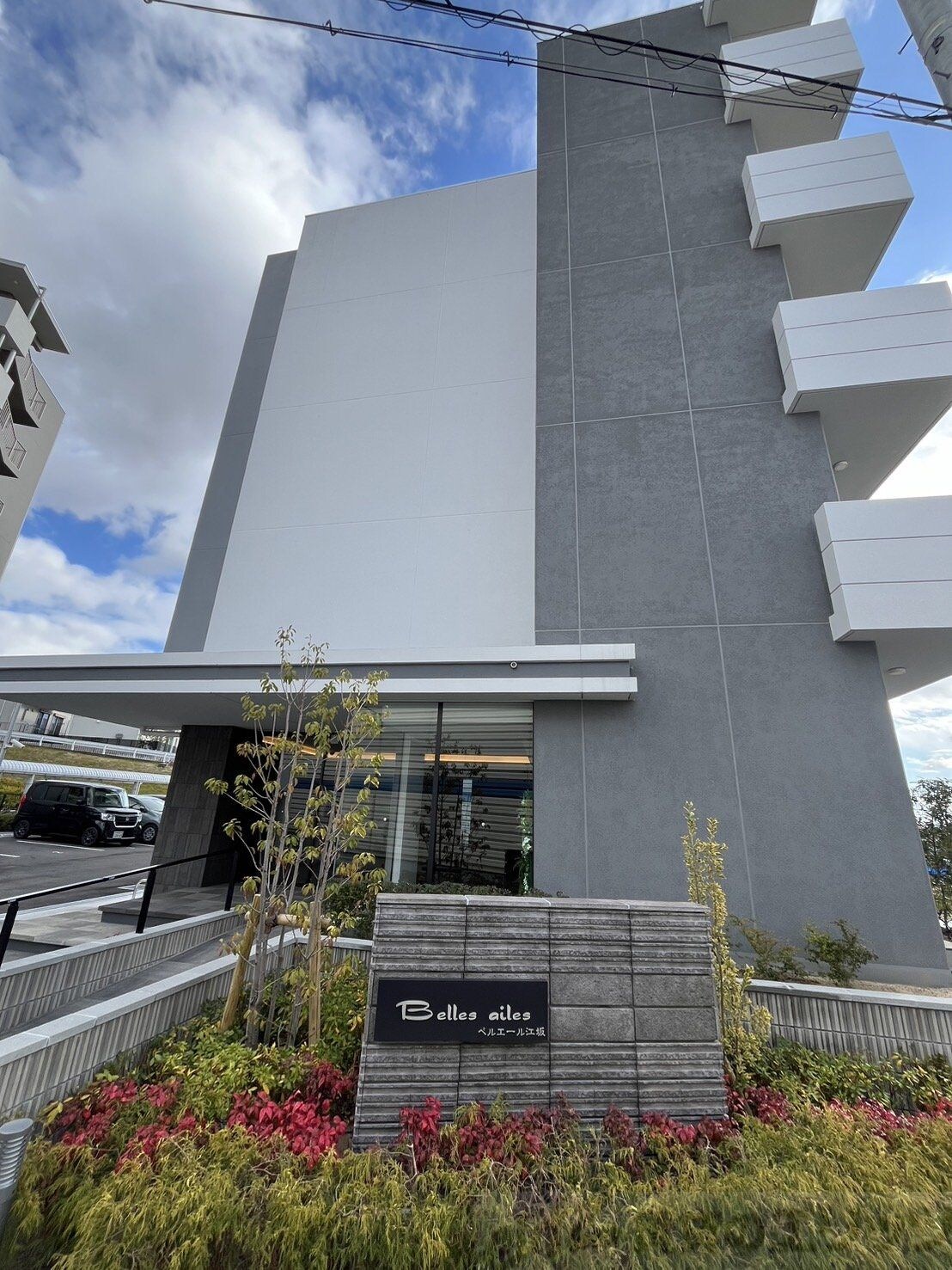 ベルエール江坂の物件外観写真