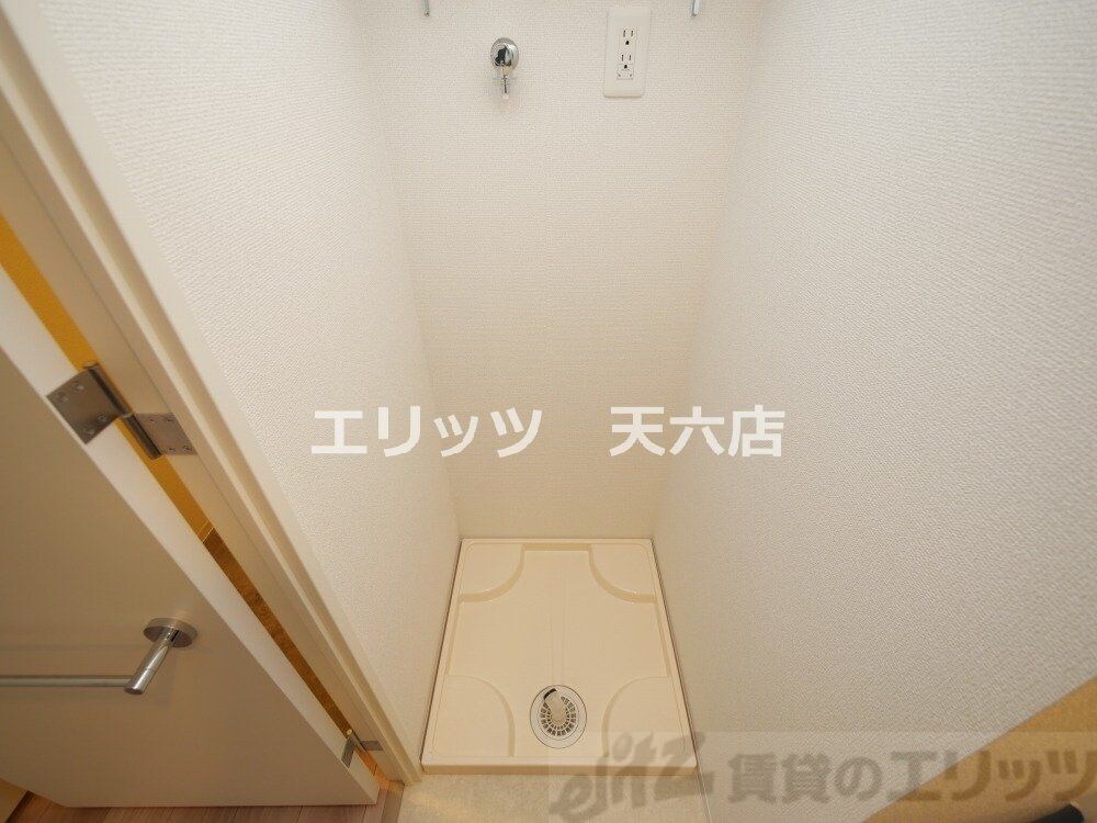 セレニテ新大阪エクラの物件内観写真