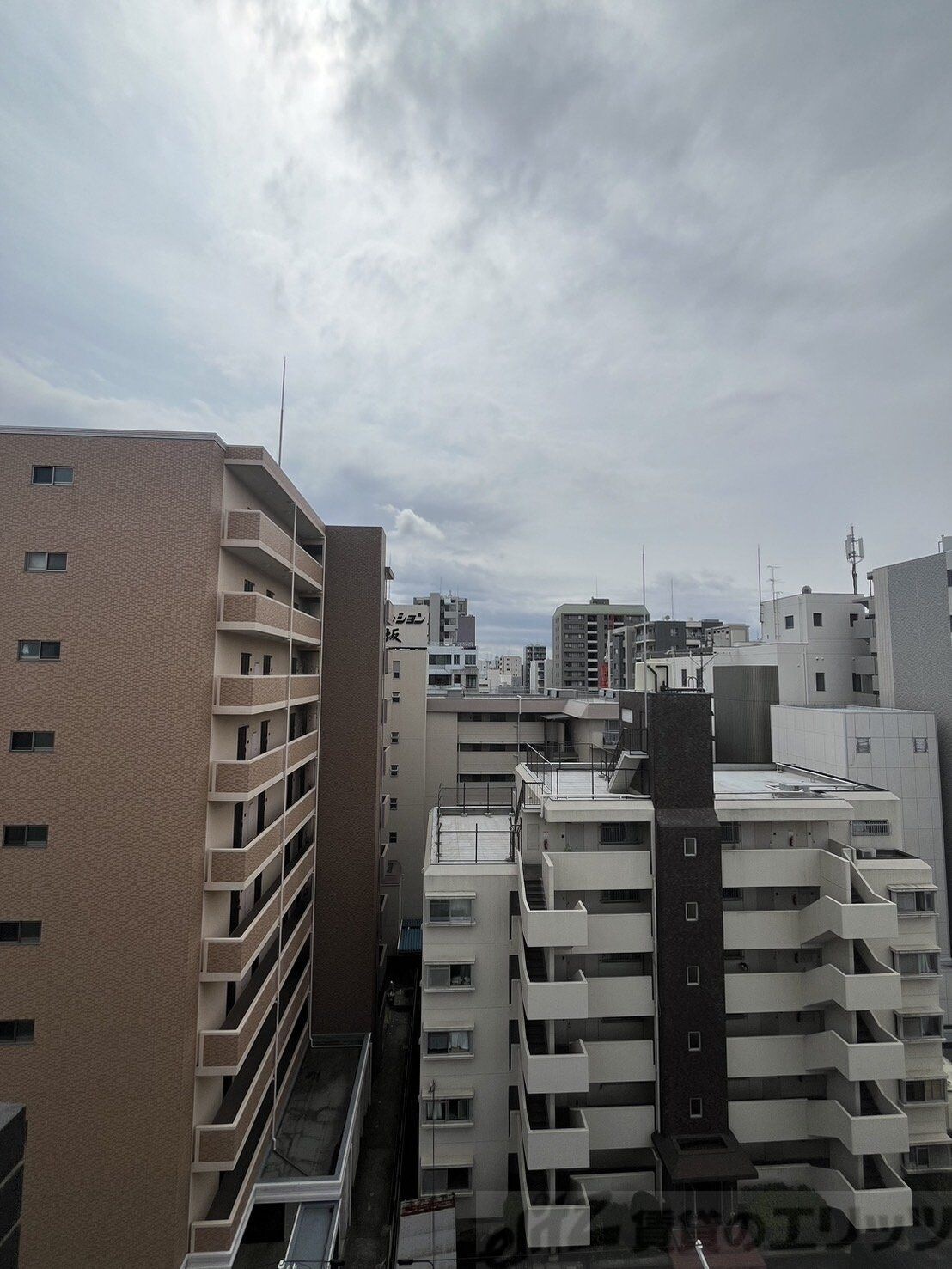 ラ・フィーネ江坂の物件内観写真