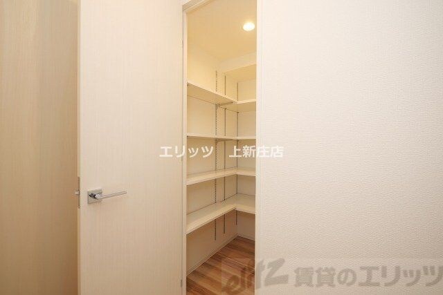 セレニテフラン梅田の物件内観写真