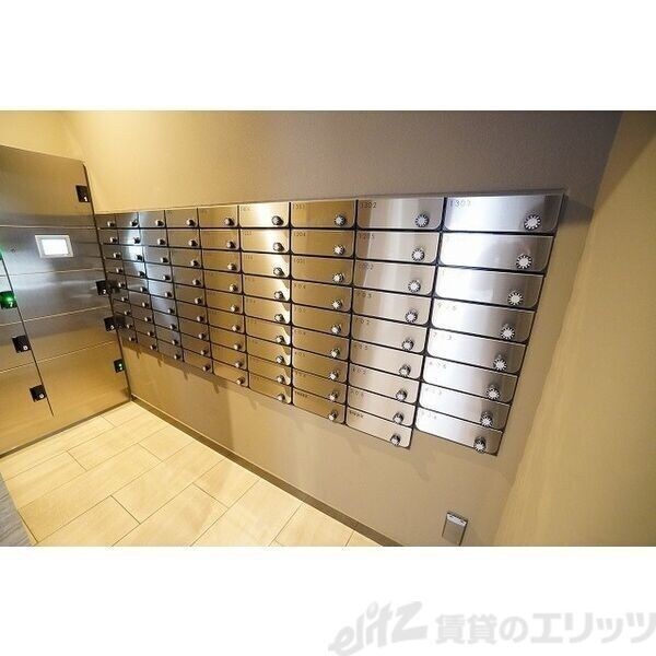 スペーシア江坂広芝町の物件内観写真