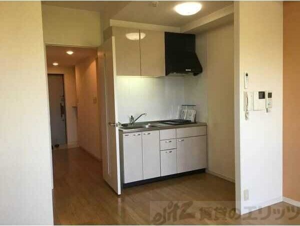 サンロワール江坂の物件内観写真