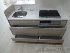 フランディル・オーラ江坂の物件内観写真