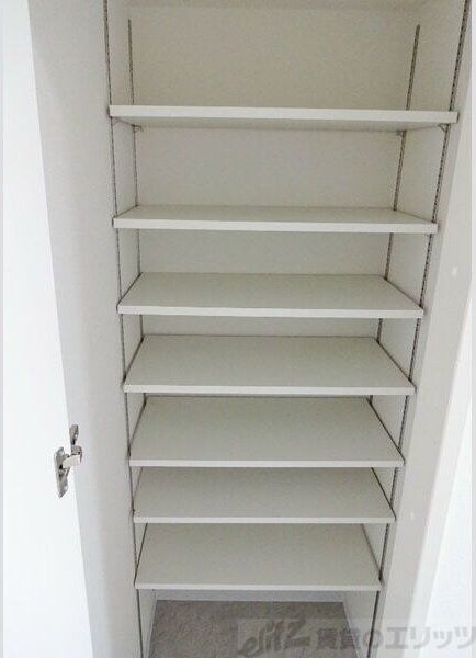 フランディル・オーラ江坂の物件内観写真