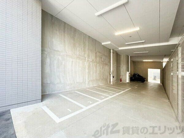 セレニテ江坂ルフレの物件内観写真