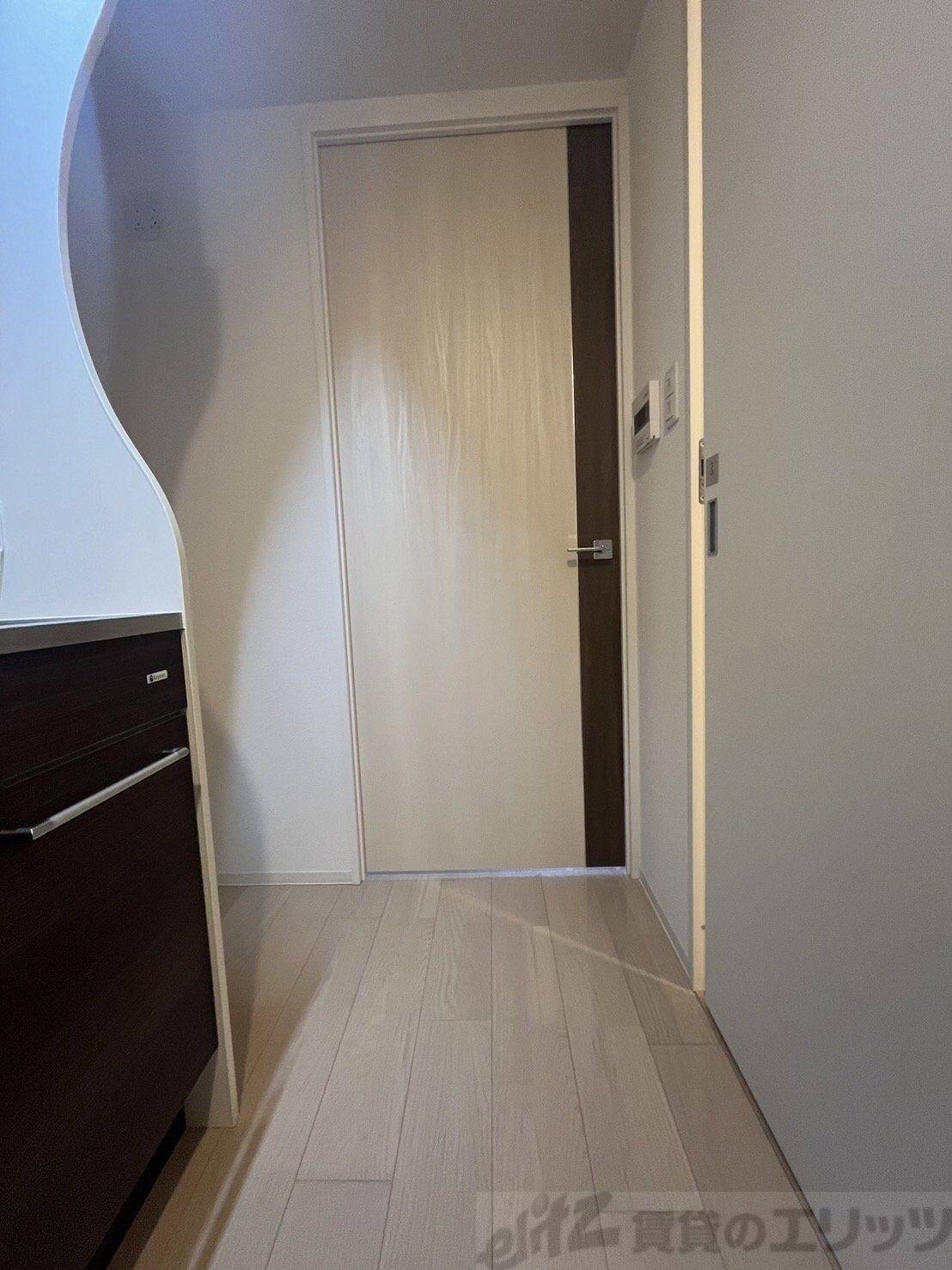 セレニテ江坂ルフレの物件内観写真