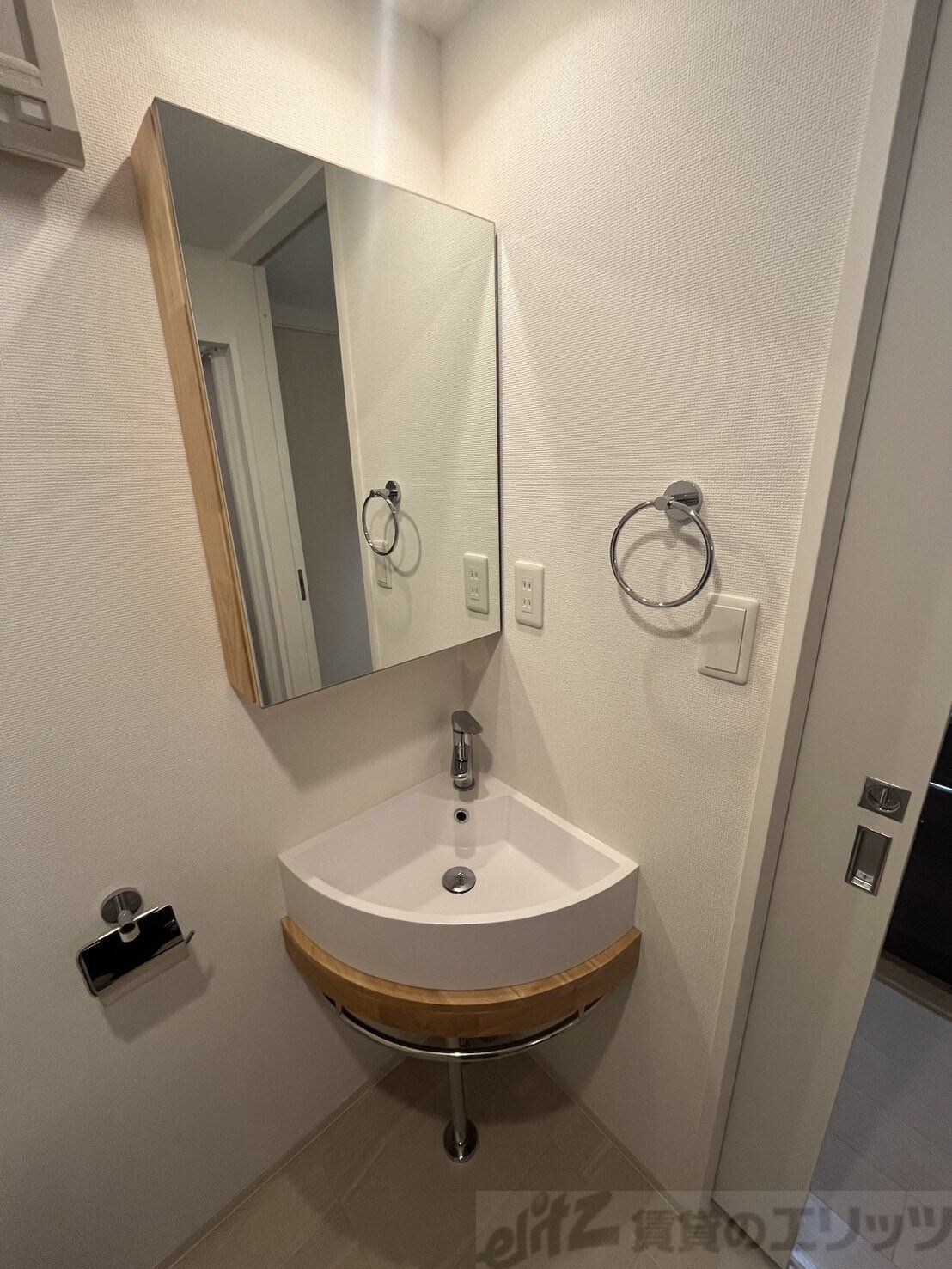 セレニテ江坂ルフレの物件内観写真