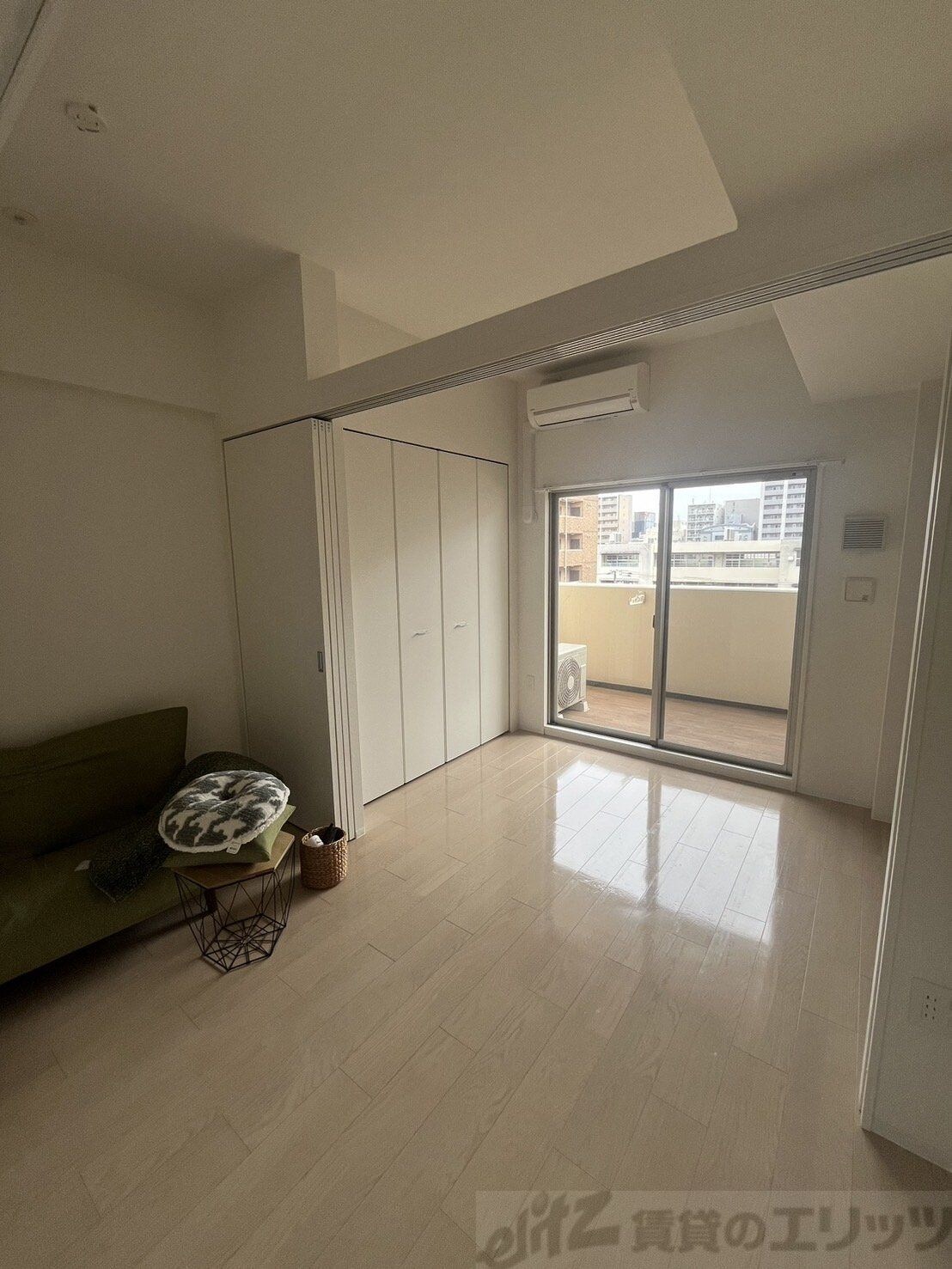 セレニテ江坂ルフレの物件内観写真