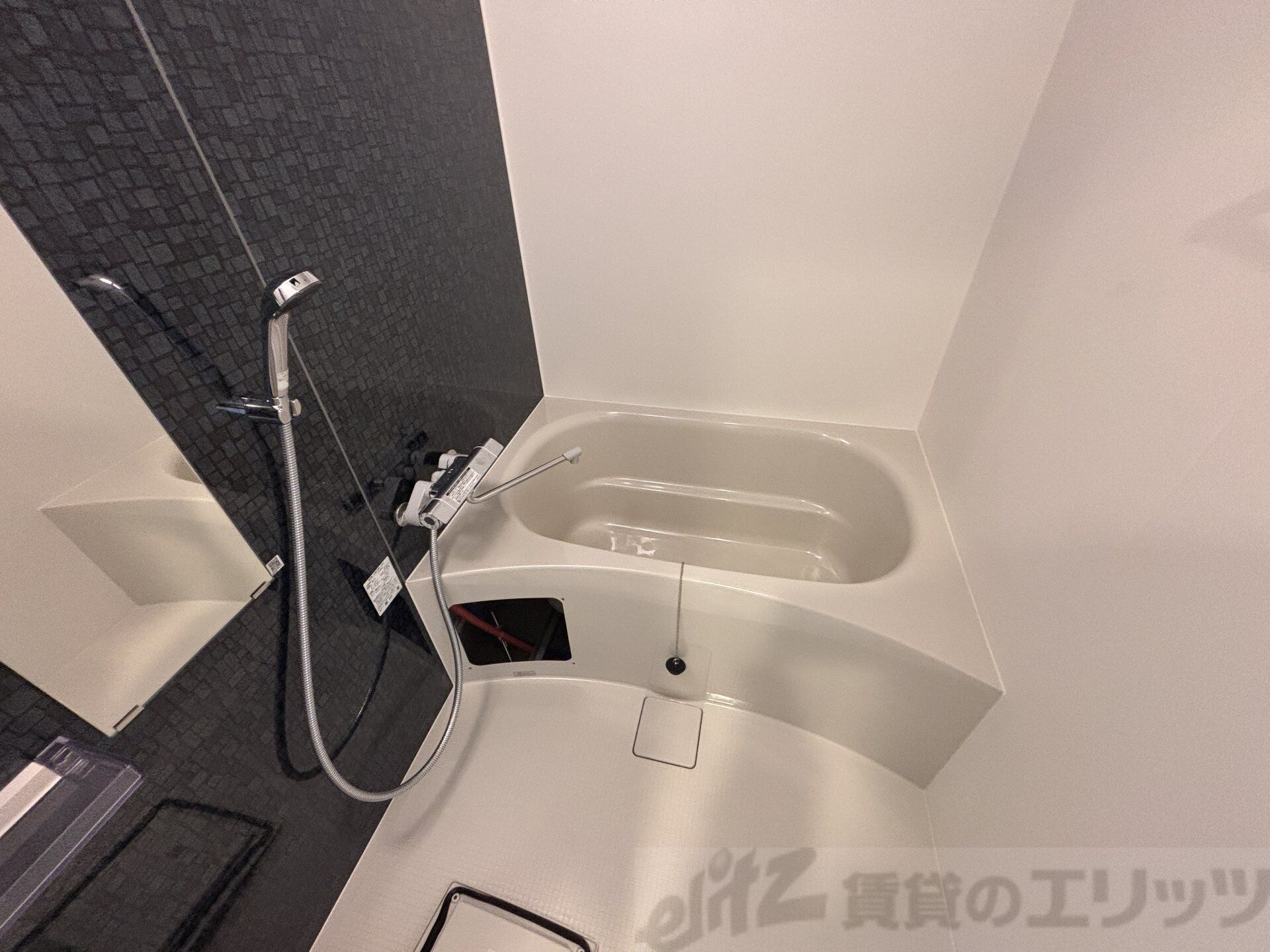 クレストコート江坂垂水町の物件内観写真