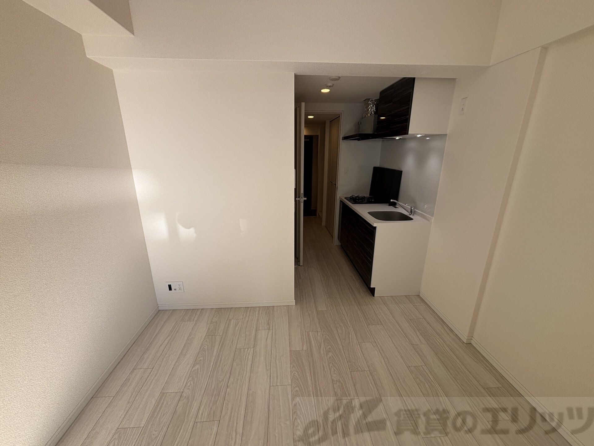 クレストコート江坂垂水町の物件内観写真