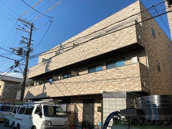 リアコート下新庄の物件外観写真