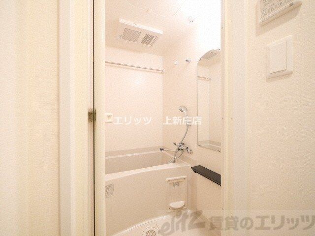 プレサンスブルーム東三国の物件内観写真