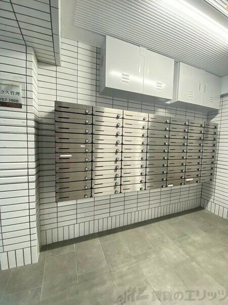 JMRレジデンス新大阪の物件内観写真