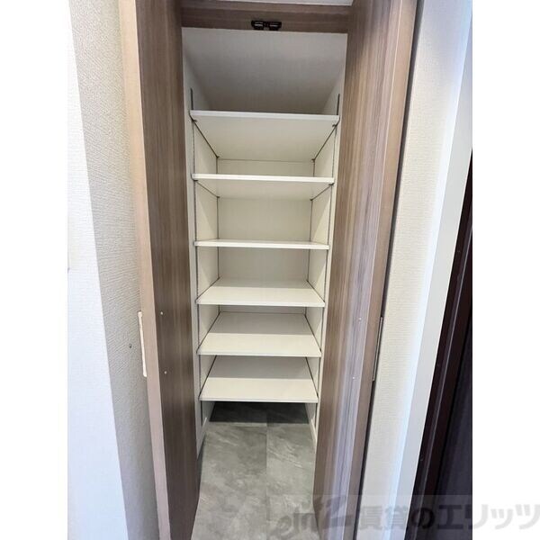 スプランディッド江坂駅前の物件内観写真