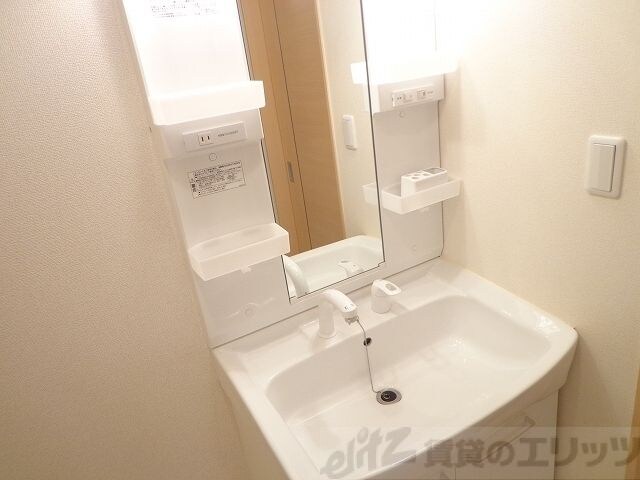 クローバーハウスの物件内観写真