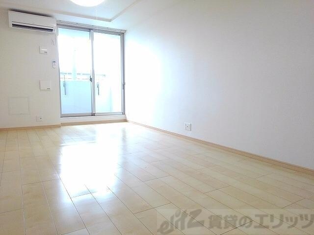 グランデアルベロの物件内観写真