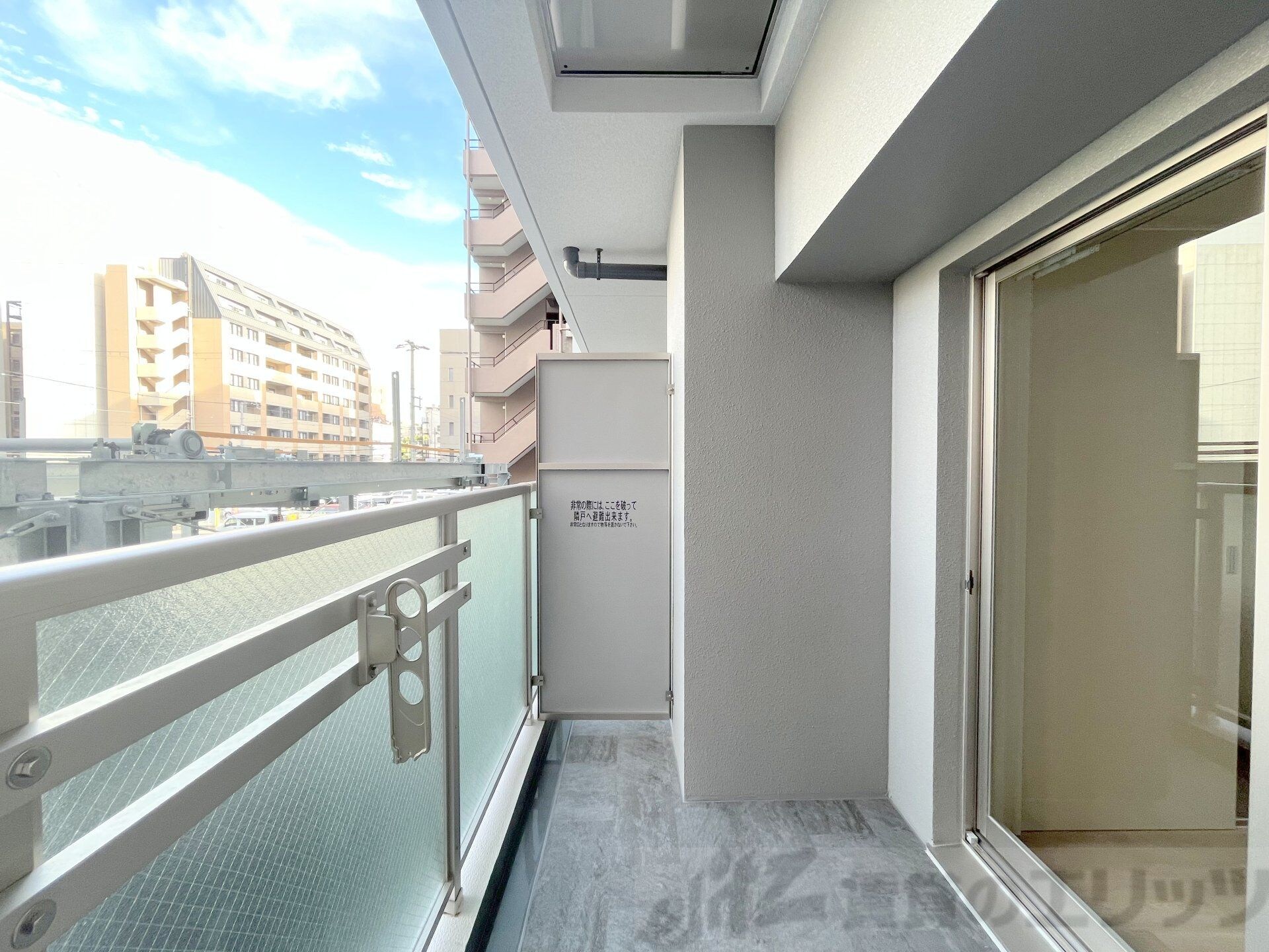 セレニテ江坂ミラクの物件内観写真