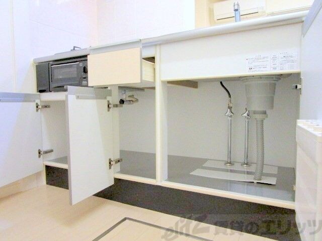 ラ・ジュネスSENRIの物件内観写真