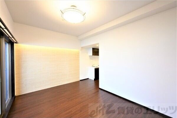 プレジオ吹田の物件内観写真